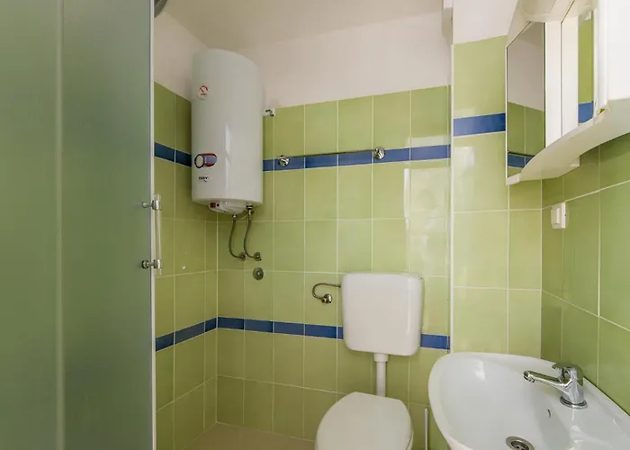 Holiday home 1 Bedroom Awesome In