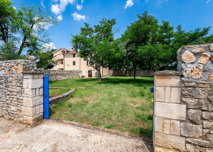 1 Bedroom Awesome In Bale